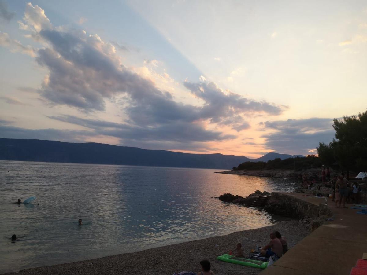 Apartments Vilim Pinezići 외부 사진