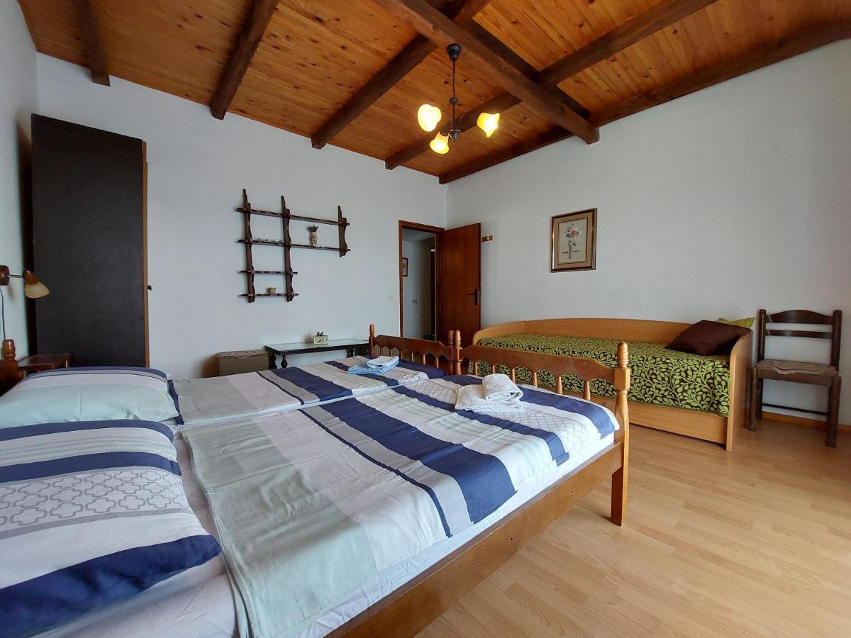 Apartments Vilim Pinezići 외부 사진