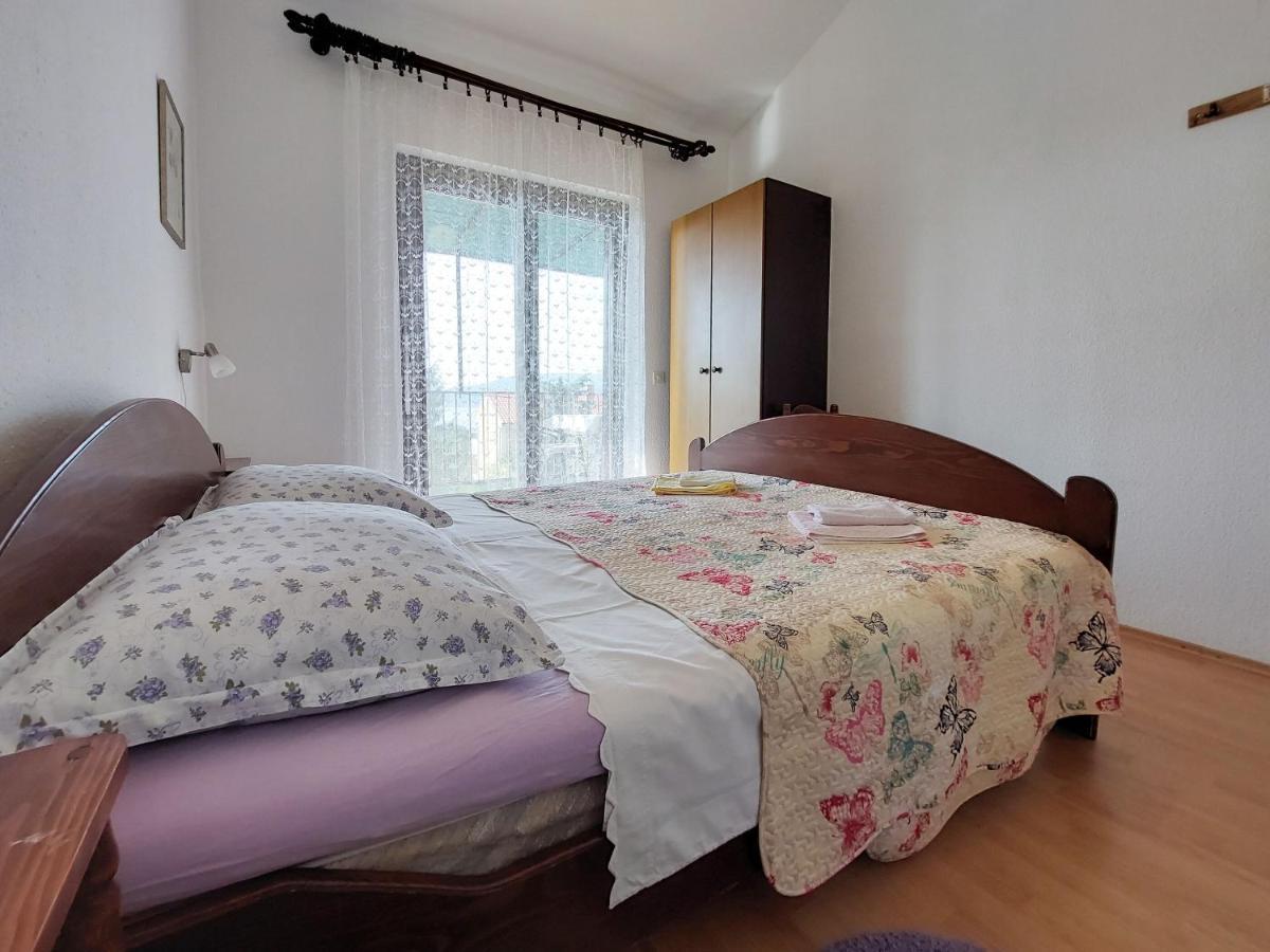 Apartments Vilim Pinezići 외부 사진