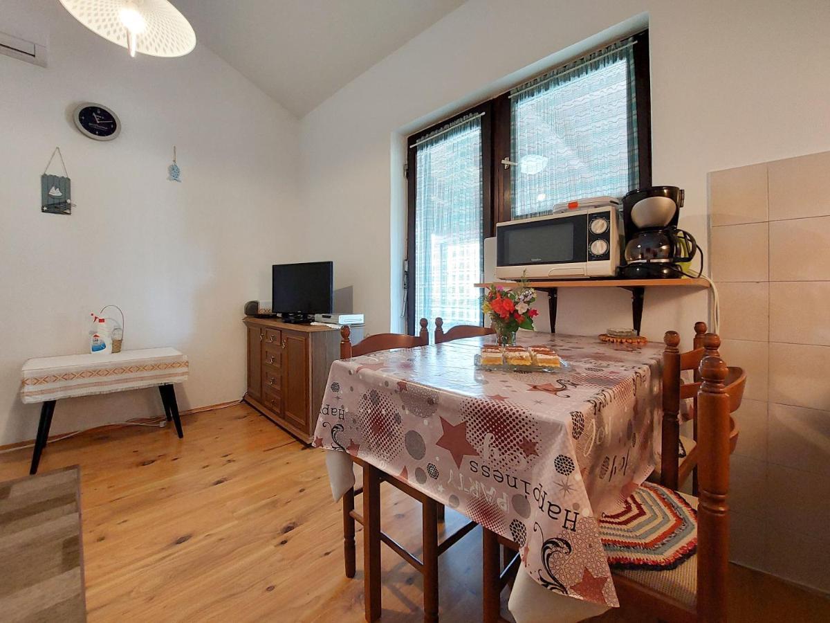 Apartments Vilim Pinezići 외부 사진