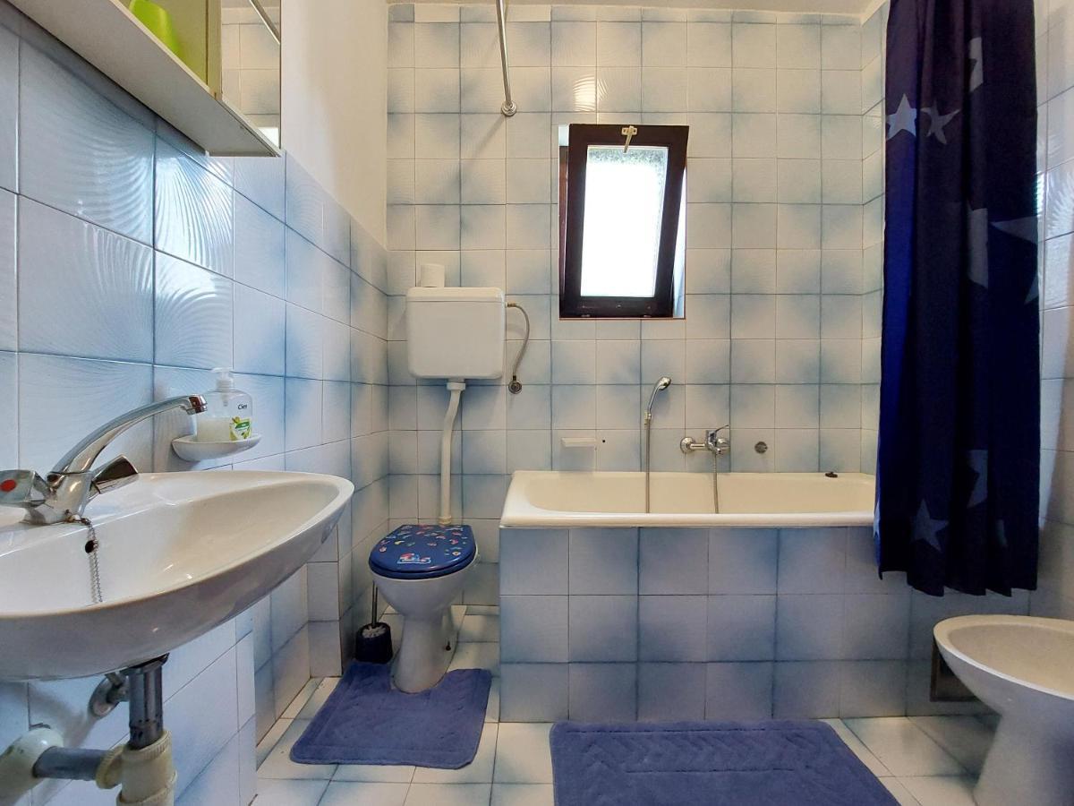 Apartments Vilim Pinezići 외부 사진