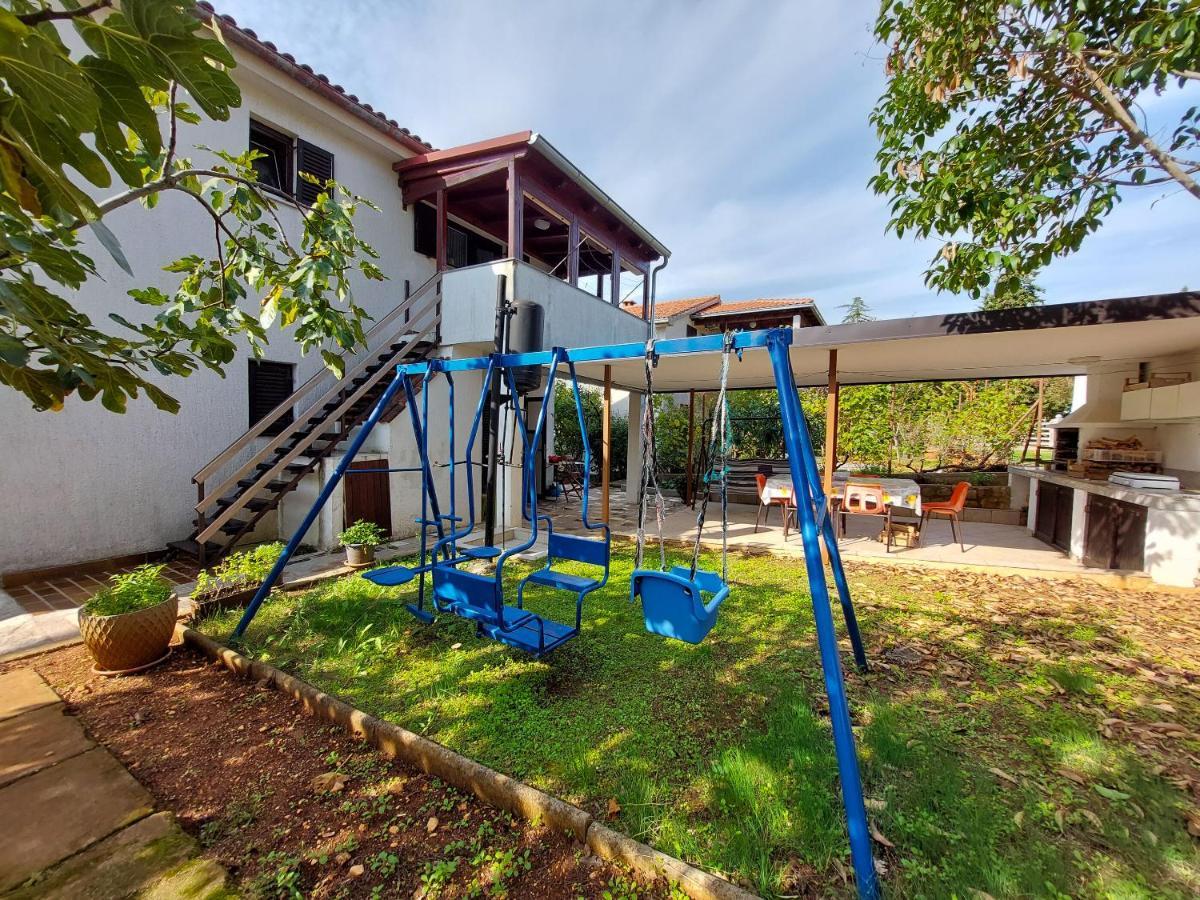 Apartments Vilim Pinezići 외부 사진